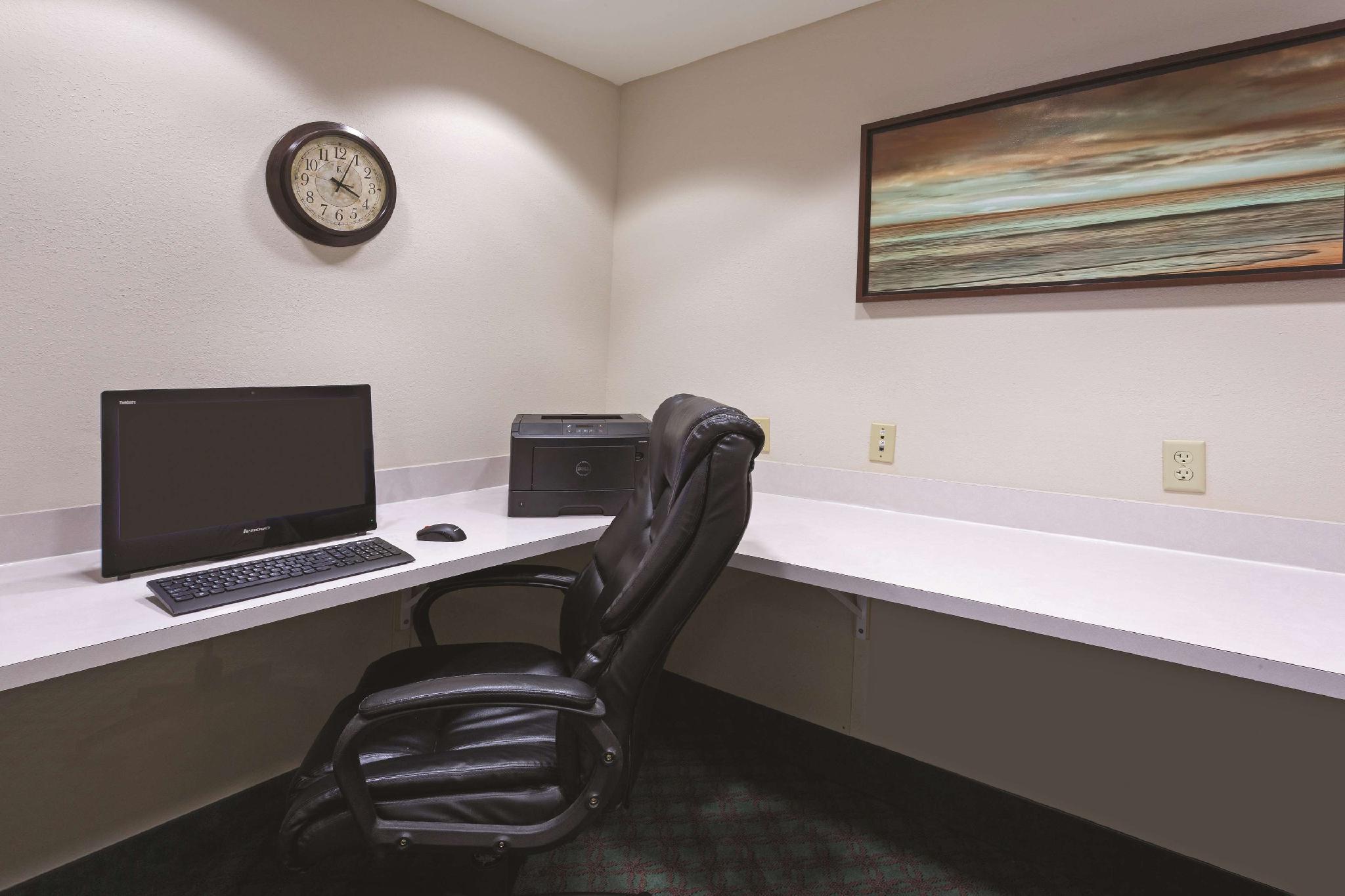 La Quinta Inn And Suites Fort Myers I-75 Bagian luar foto