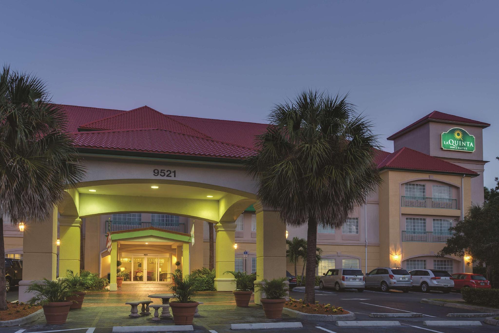 La Quinta Inn And Suites Fort Myers I-75 Bagian luar foto