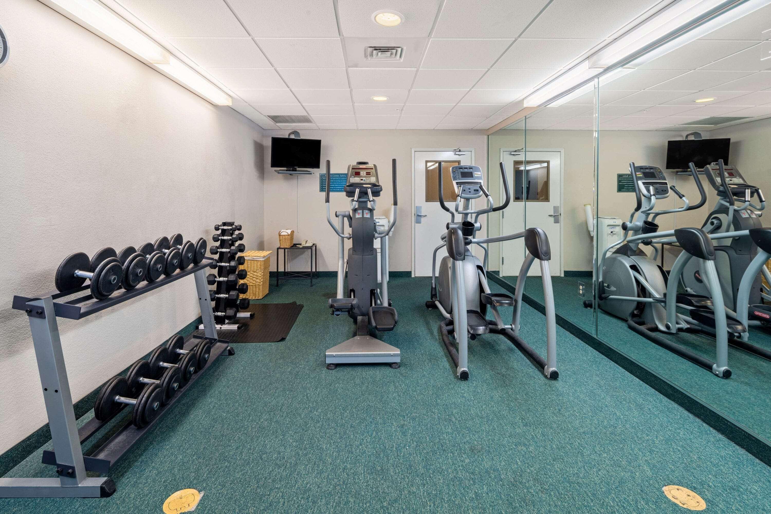 La Quinta Inn And Suites Fort Myers I-75 Bagian luar foto