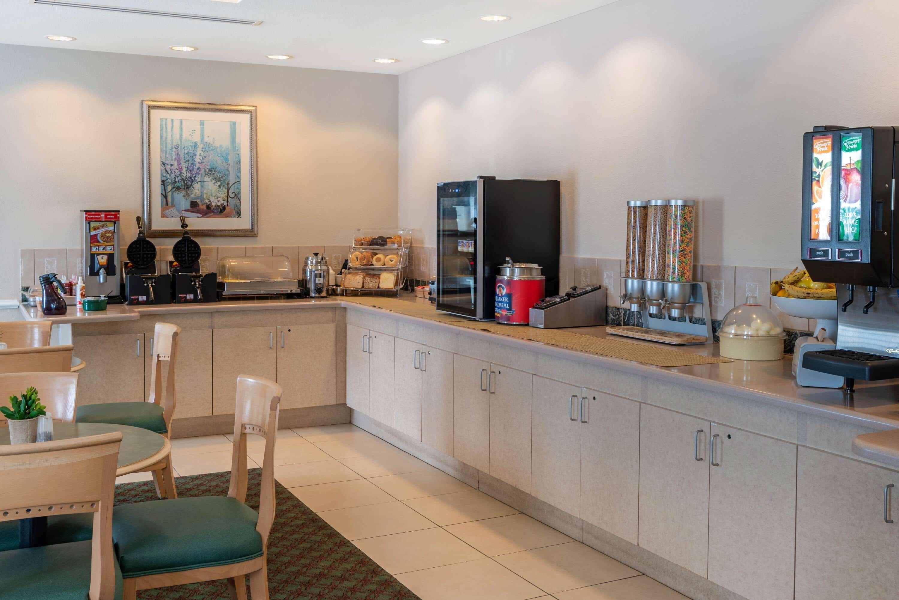 La Quinta Inn And Suites Fort Myers I-75 Bagian luar foto