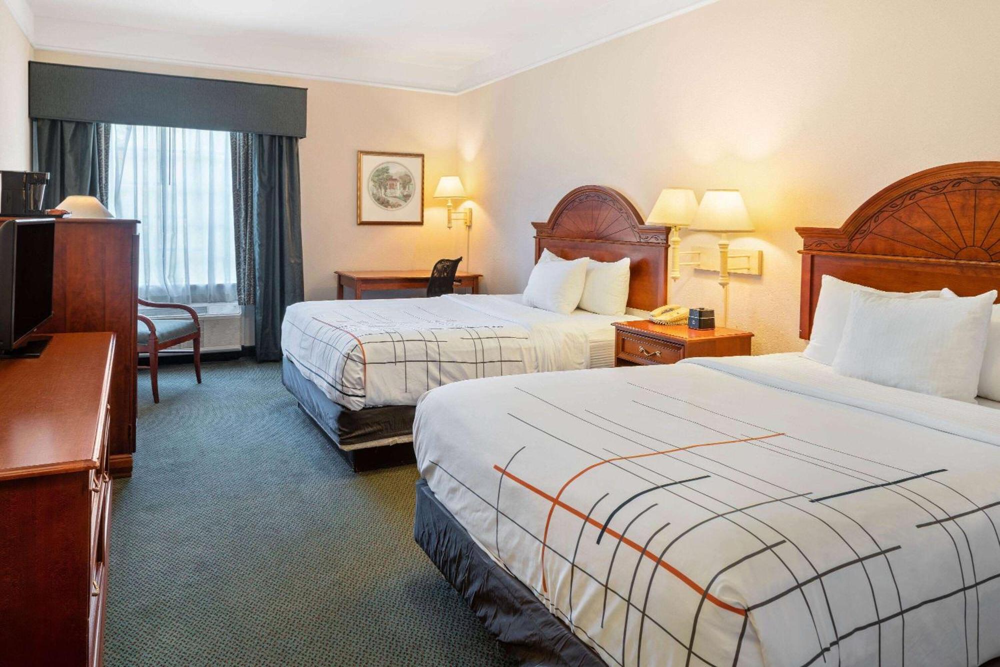 La Quinta Inn And Suites Fort Myers I-75 Bagian luar foto