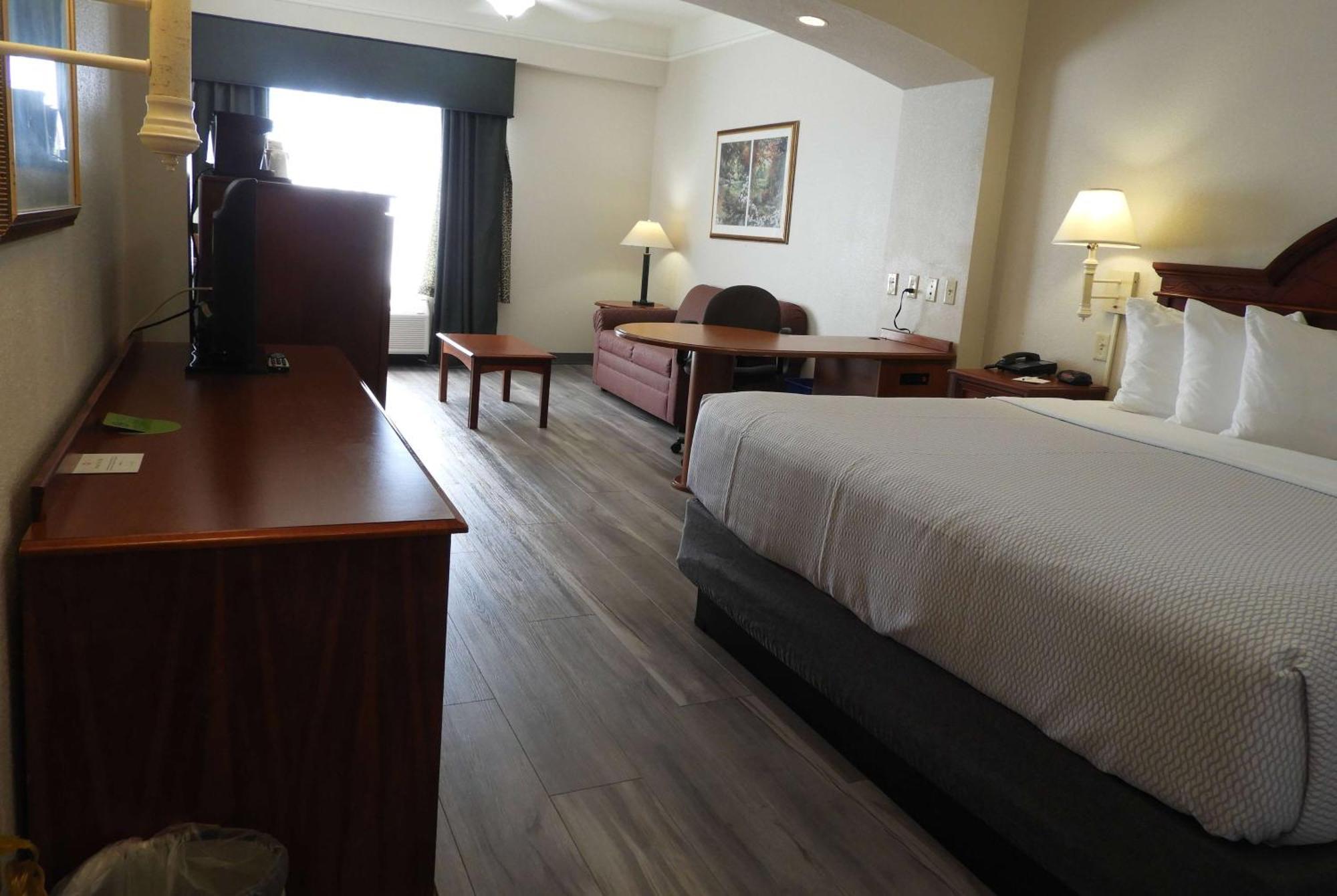 La Quinta Inn And Suites Fort Myers I-75 Bagian luar foto