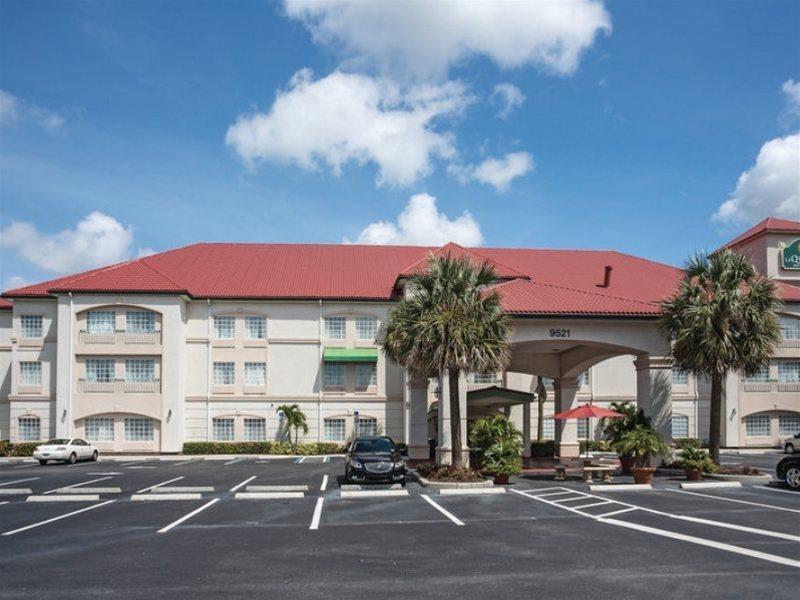 La Quinta Inn And Suites Fort Myers I-75 Bagian luar foto